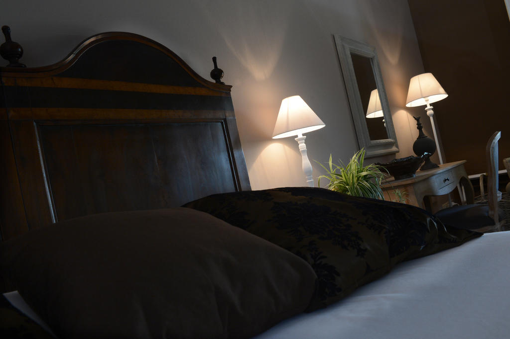 A Casa Di Delia B&B Charming House Сант-Элена-ди-Силея Номер фото